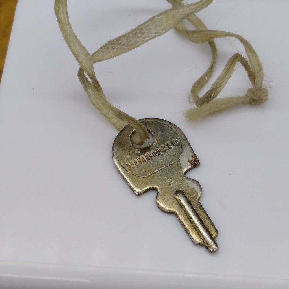 Vintage Hinomoto Luggage Key